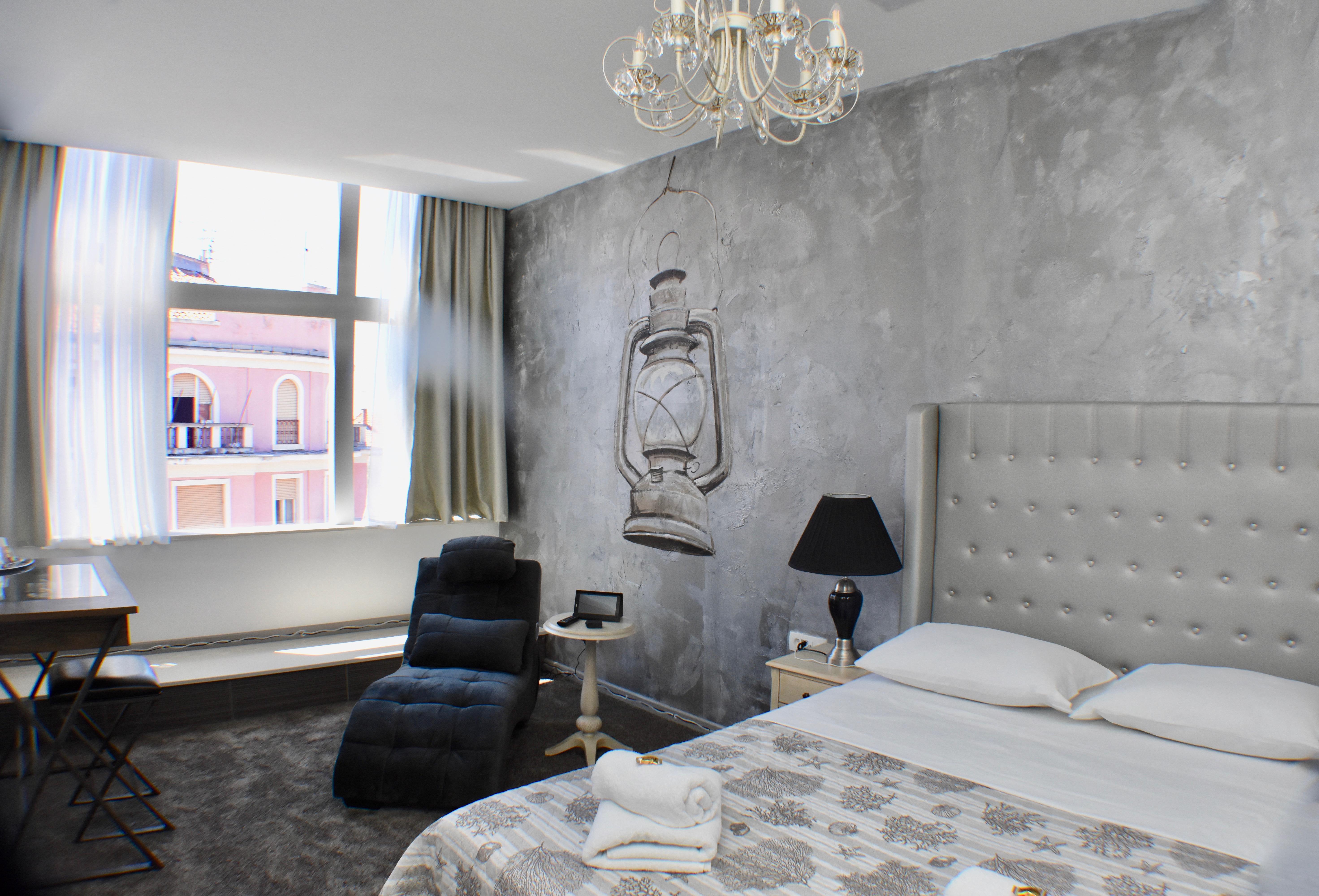 Prima Luce Downtown Hotell Split Exteriör bild