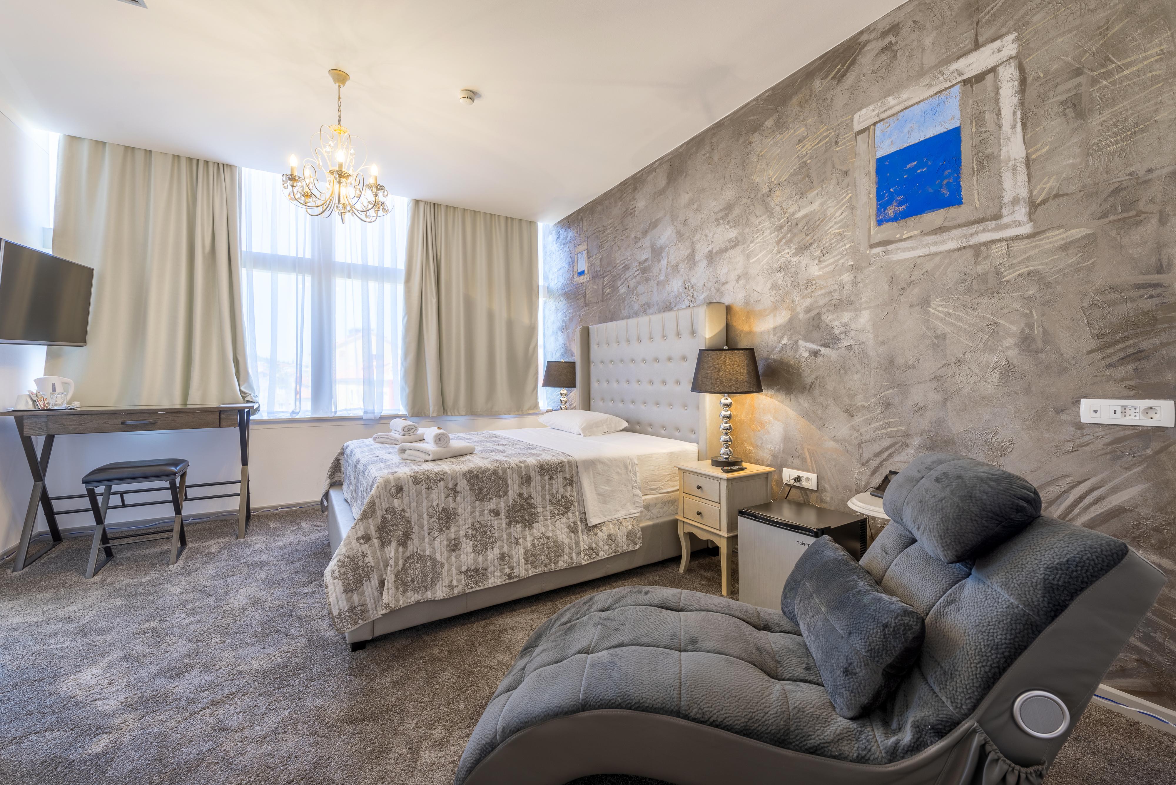 Prima Luce Downtown Hotell Split Exteriör bild