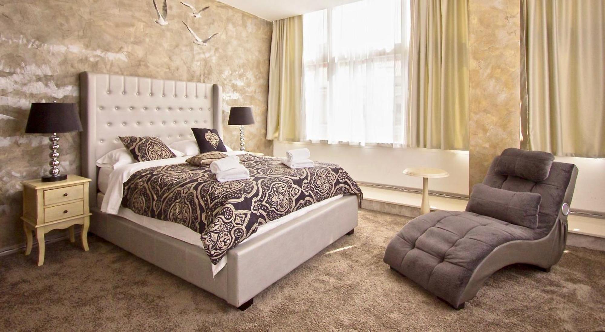 Prima Luce Downtown Hotell Split Rum bild